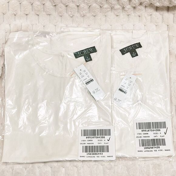 J.Crew Drapey T-shirt top Ivory Size M NWT - Picture 4 of 9